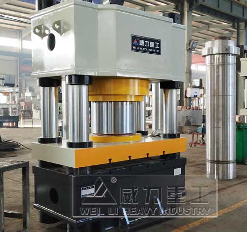 800噸金屬冷擠壓成型油壓機